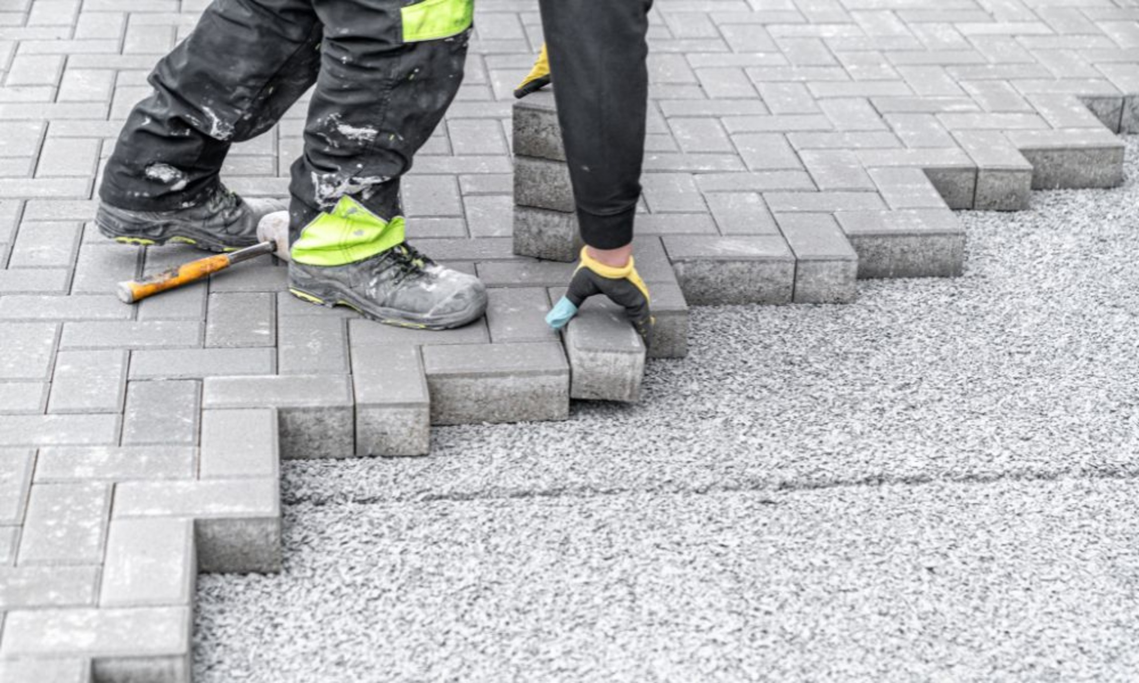 Talk About the Three Major Types of Floor Tiles